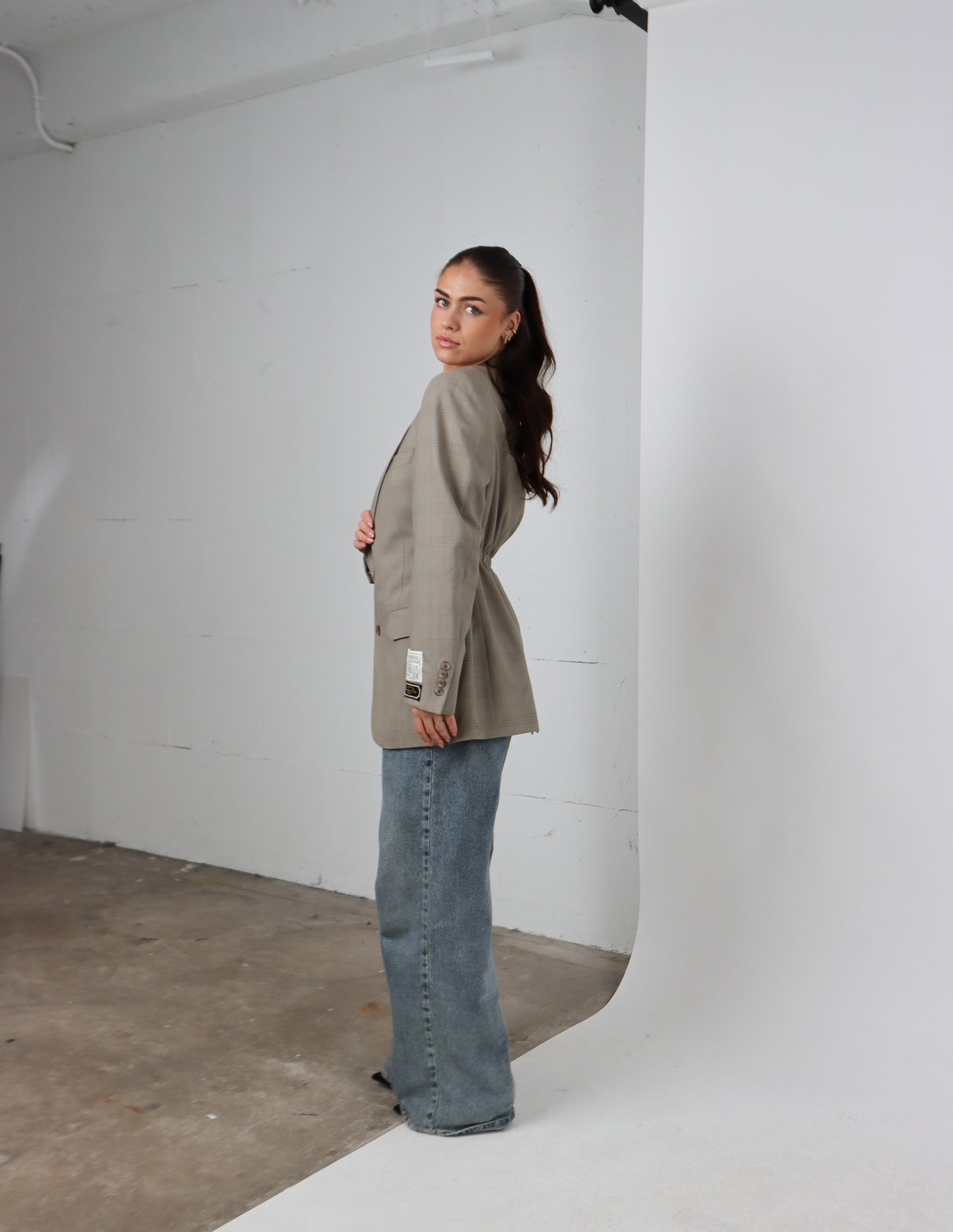 RENUED TAILORED DIOR BLAZER GREIGE