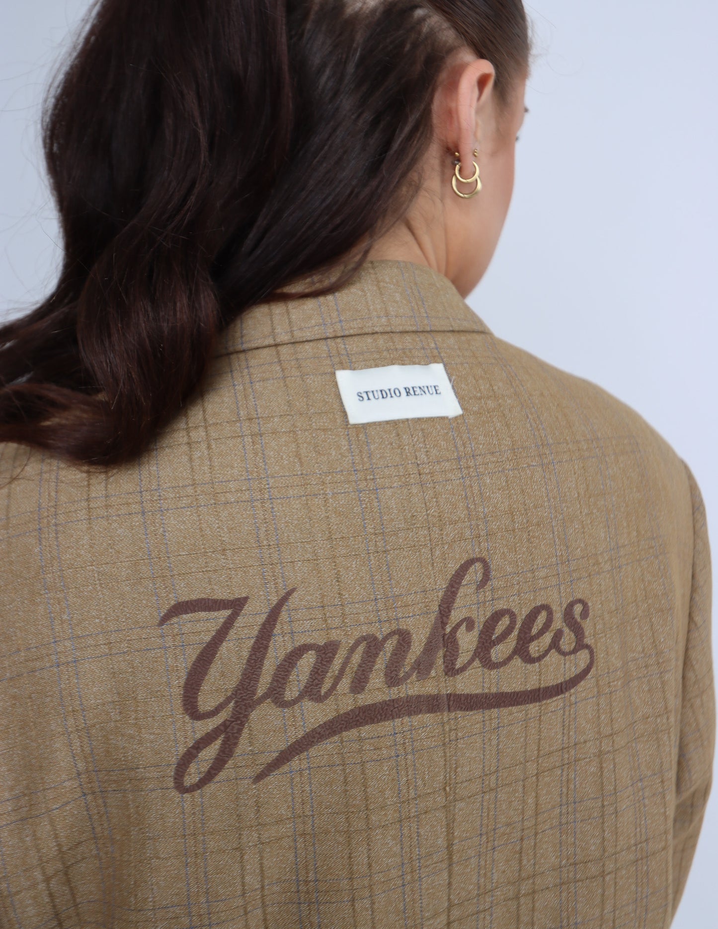 RENUED CROPPED BOMBER NY INSPIRED BLAZER BEIGE PLAID