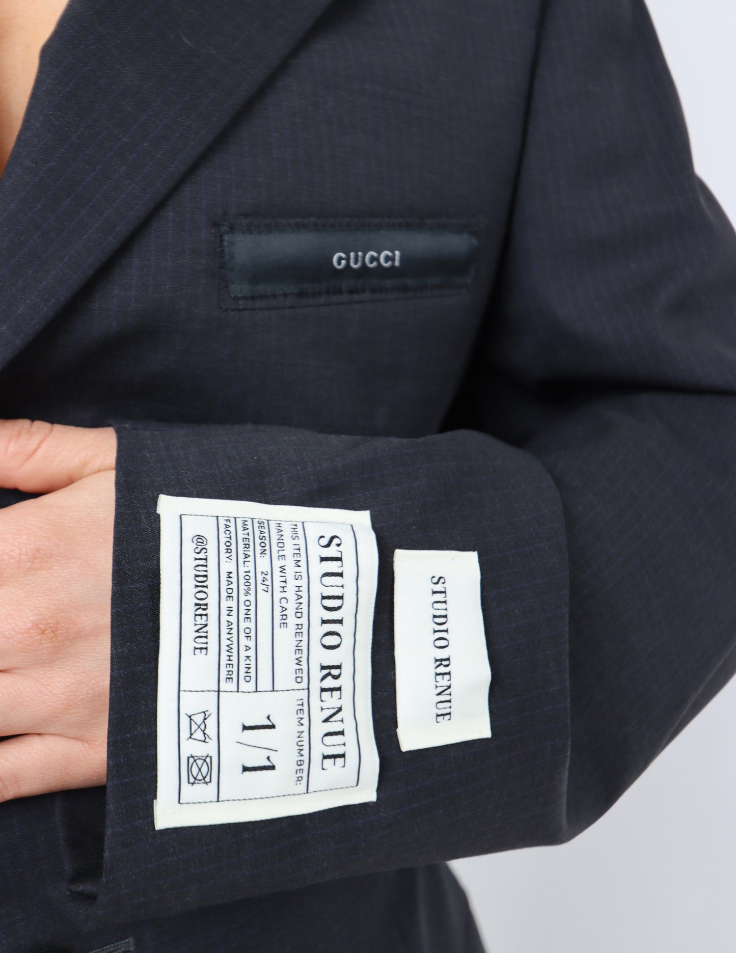 RENUED TAILORED GUCCI BLAZER BLACK