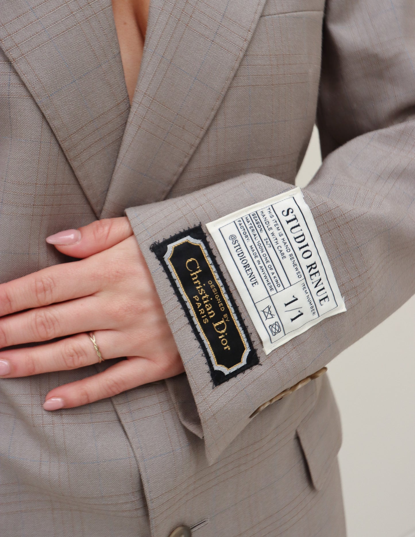 RENUED TAILORED DIOR BLAZER GREIGE