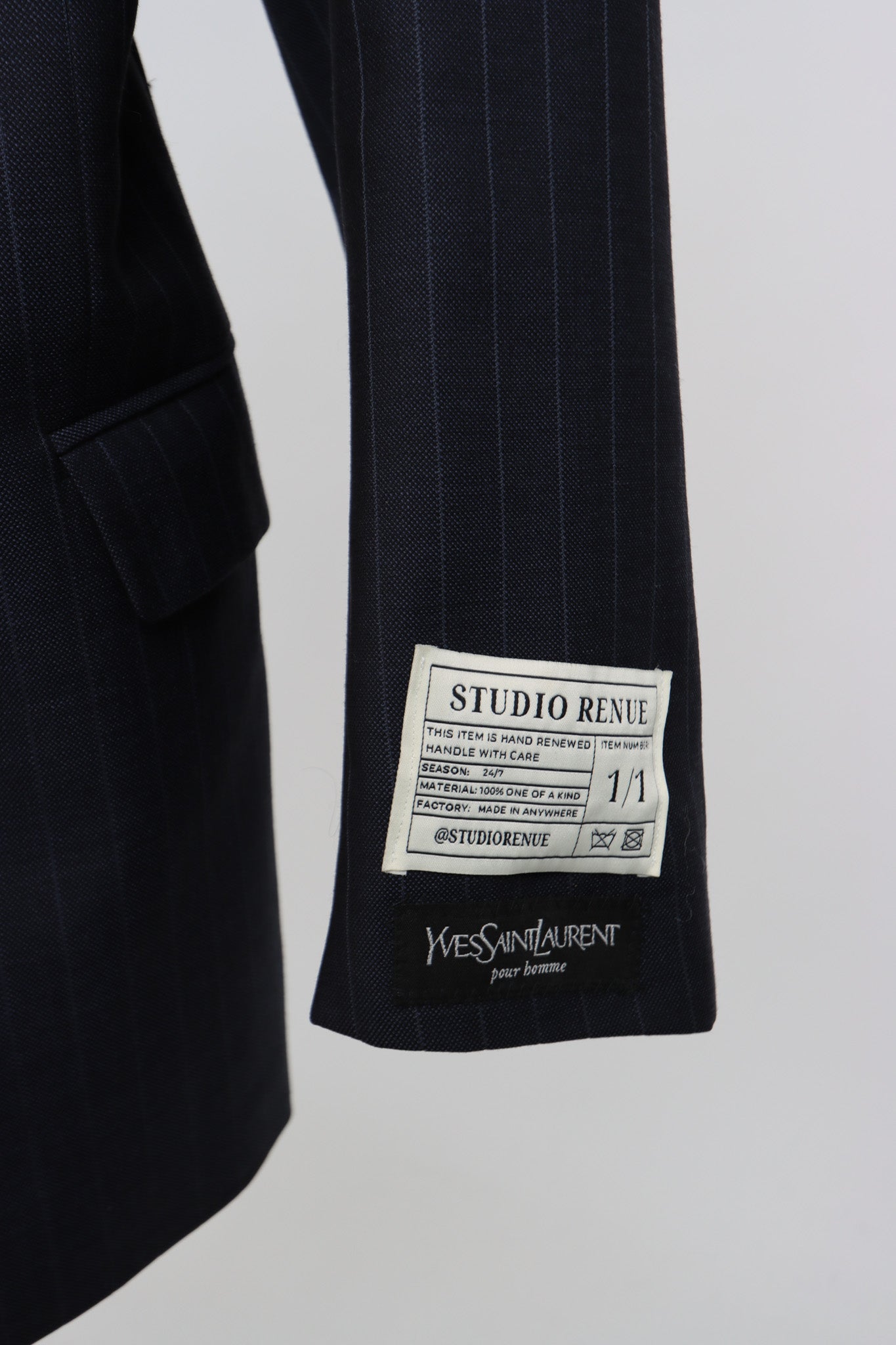 RENUED TAILORED YSL BLAZER NAVY STRIPED
