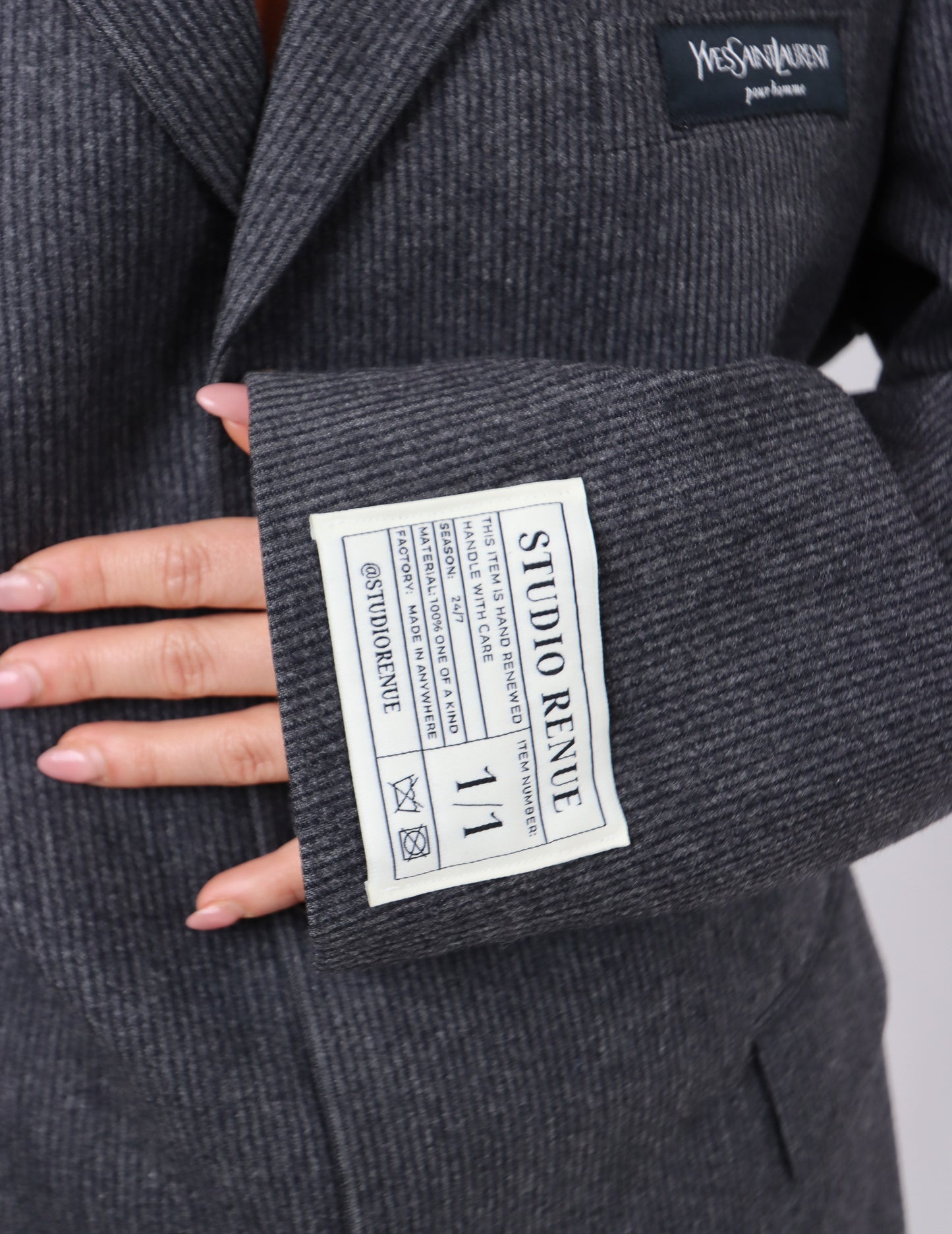 RENUED TAILORED YSL BLAZER GREY