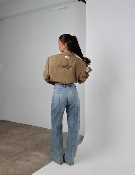 RENUED CROPPED BOMBER NY INSPIRED BLAZER BEIGE PLAID