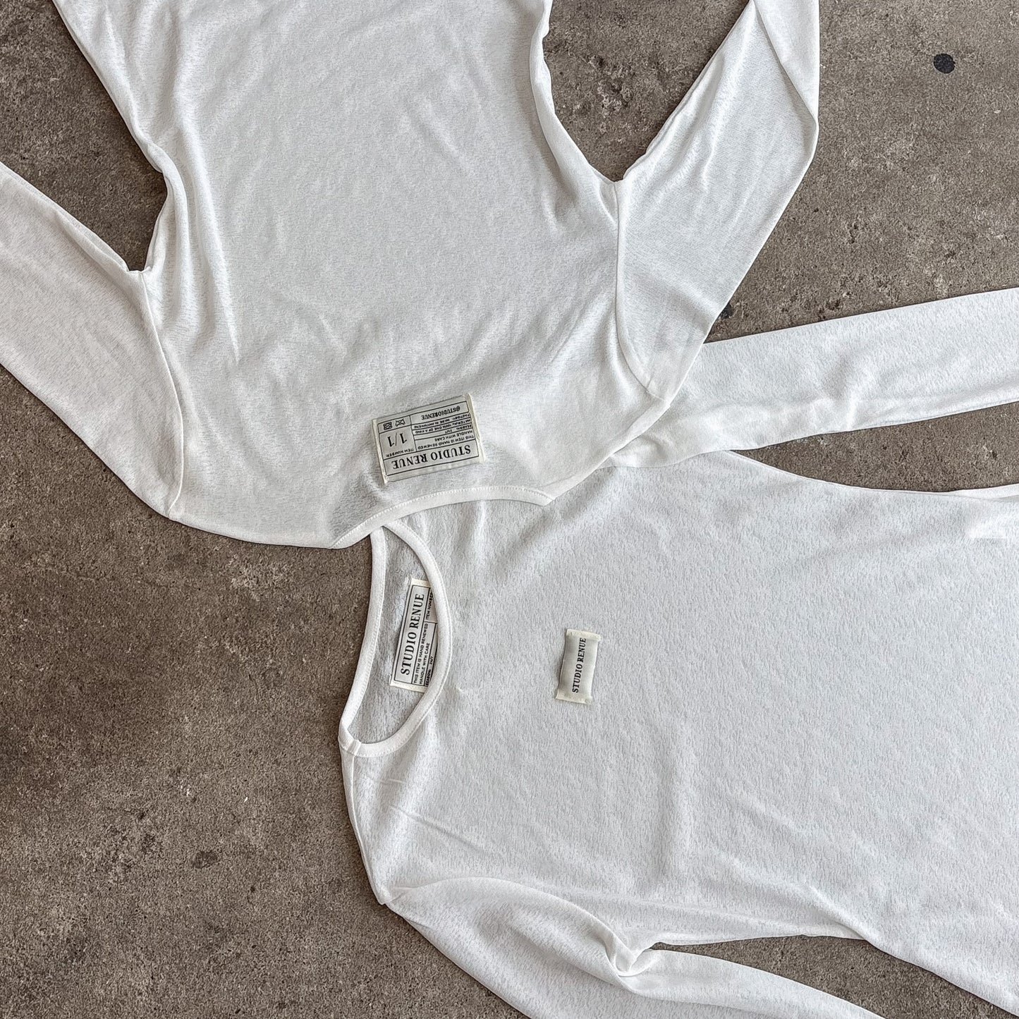STUDIO RENUE SHEER LONGSLEEVE TOP