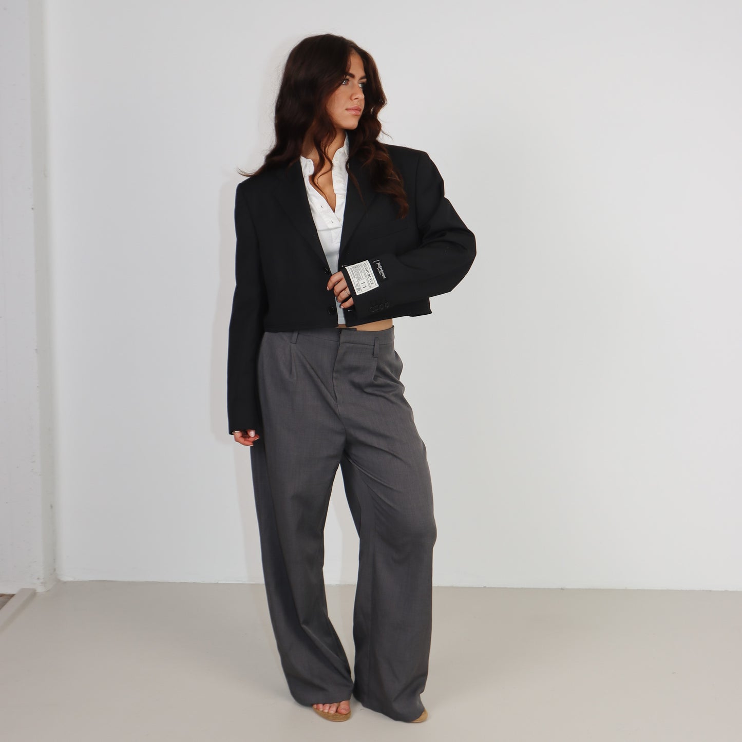 RENUED CROPPED YSL BLAZER DARK GREY STRIPED