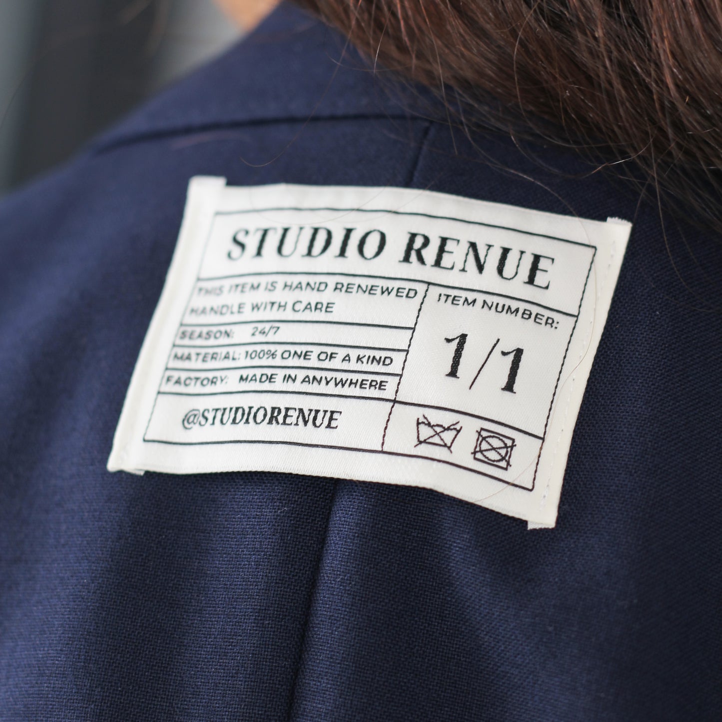 RENUED CROPPED BURBERRY SHORT SLEEVE BLAZER BLUE
