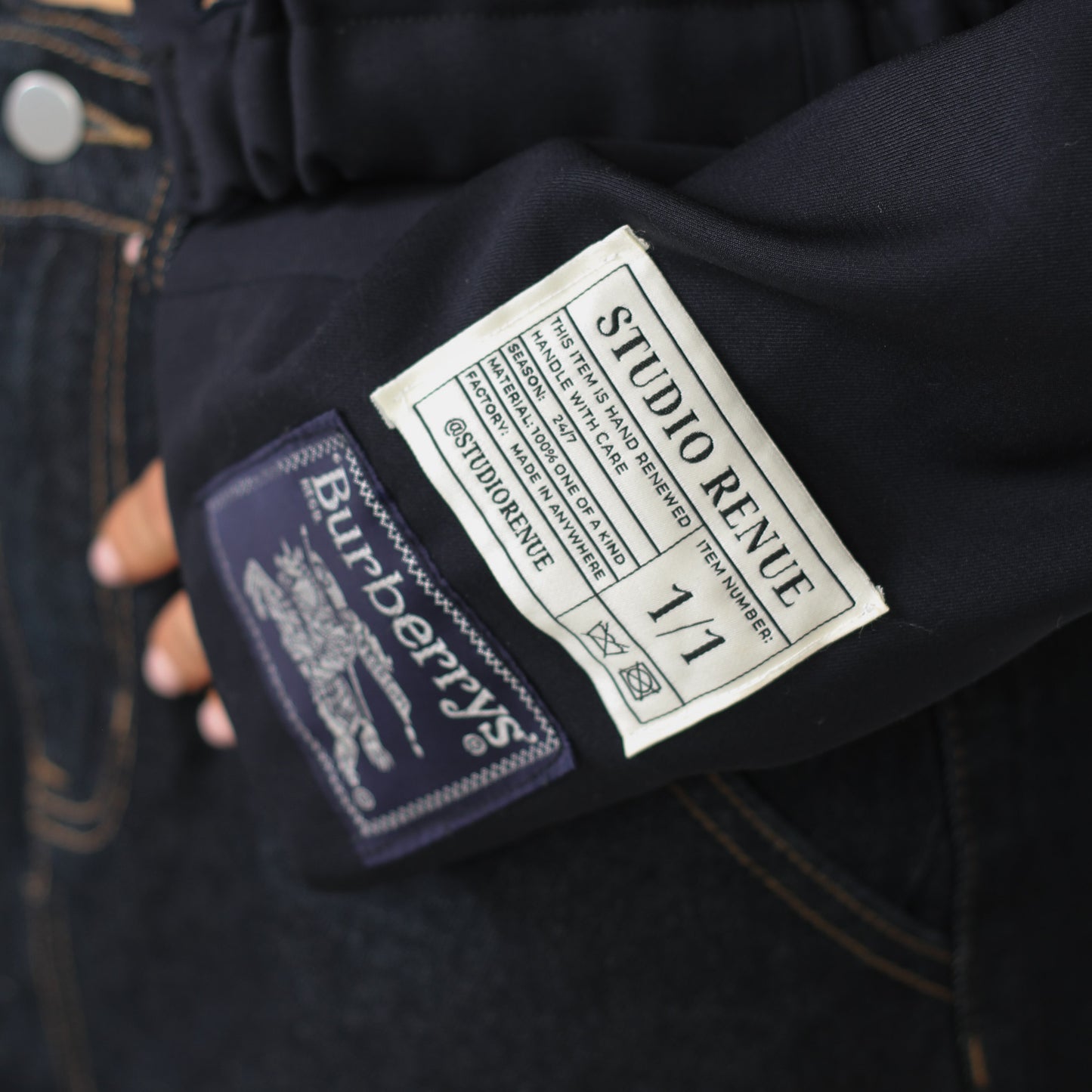 RENUED CROPPED BOMBER BURBERRY BLAZER NAVY